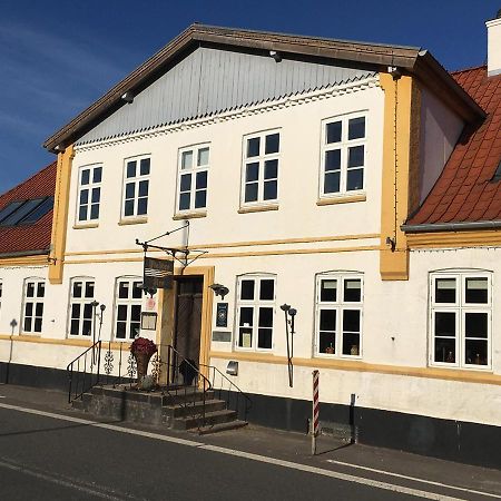 Fladbro Kro Randers Buitenkant foto